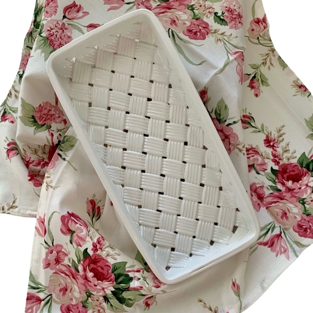 Vintage Primo’Gi Italian Made Ceramic Woven Bread Dish